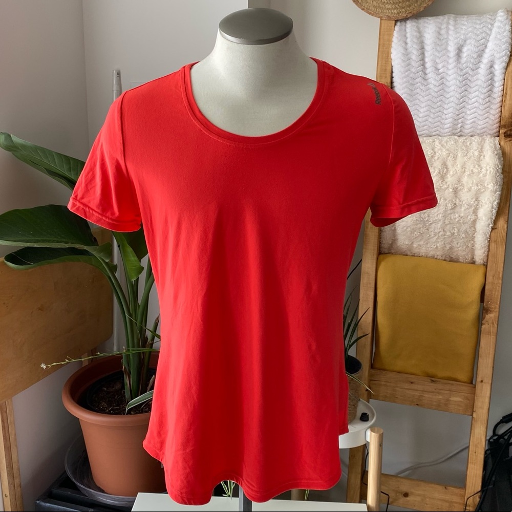 2/15$ - Reebok Women’s training tee